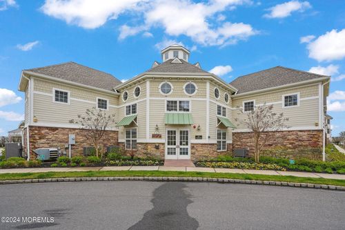 402-33 Cooper Ave, Long Branch, NJ, 07740-7475 | Card Image