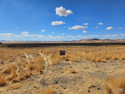  Big Bend Trail, Santa Margarita, CA, 93453 | Card Image