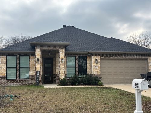213 Sperry Ln, Red Oak, TX, 75154-4057 | Card Image