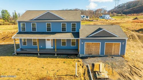 13 Estate Way, Nescopeck, PA, 18635-6602 | Card Image