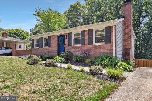 1817 Dania Dr, FORT WASHINGTON, MD, 20744-3738 | Card Image