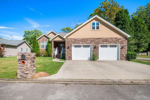 16 Windham Ln, Corbin, KY, 40701-2465 | Card Image