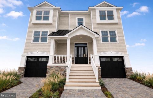 1339 Paul Blvd, MANAHAWKIN, NJ, 08050-4134 | Card Image