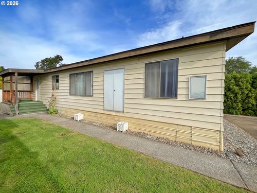 20-1267 Tucker Rd, Hood River, OR, 97031-9638 | Card Image