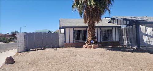 2759 Long Ct, Las Vegas, NV, 89121-1130 | Card Image