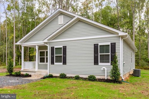 46 Salina Ln, COLONIAL BEACH, VA, 22443-3614 | Card Image