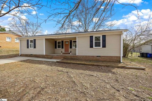 717 Old Stagecoach Rd, Easley, SC, 29642-8402 | Card Image