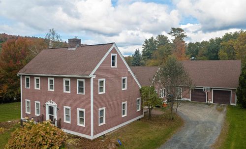 107 E Village Rd, Waterford, VT, 05819-4440 | Card Image