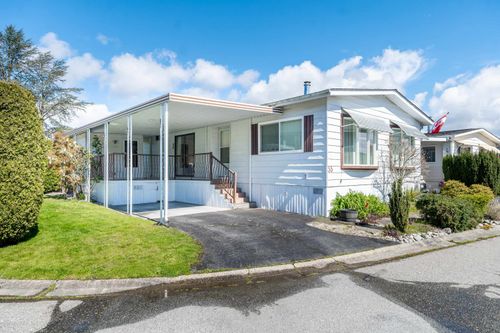 35-2120 King George Blvd, Surrey, BC, V4A6Y8 | Card Image