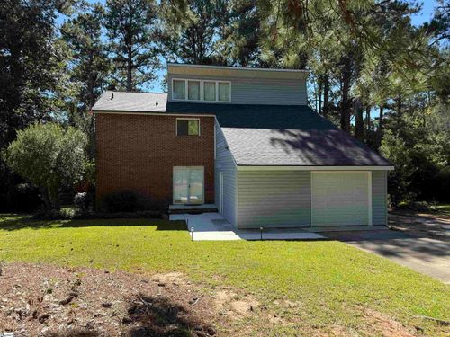 207 Preakness Patti, Clinton, SC, 29325-5164 | Card Image
