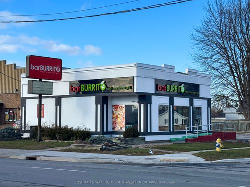 1314 Dufferin Ave, Wallaceburg, ON, N8A2W5 | Card Image