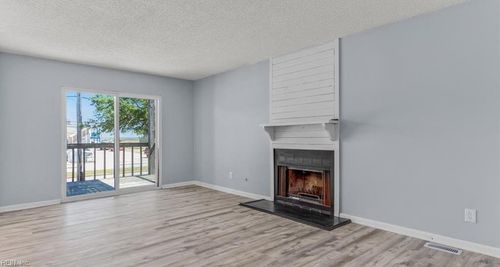apt-a-737 W Ocean View Ave, Norfolk, VA, 23503-1485 | Card Image