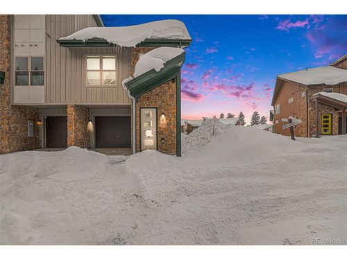 9 Explorers Ave, Fraser, CO, 80442-5075 | Card Image