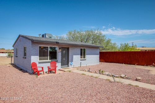 2108 S Hemlock Stra, Tucson, AZ, 85713-4103 | Card Image