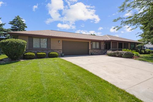 1905 Centennial Ln, Mount Pleasant, WI, 53406-2733 | Card Image