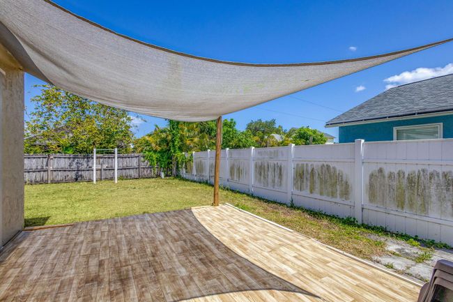 5855 Se Mitzi Ln, House other with 2 bedrooms, 2 bathrooms and null parking in Stuart FL | Image 30