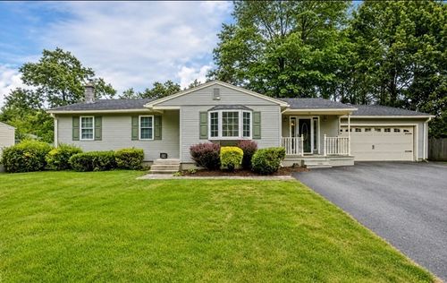 91 Spikenard Cir, Springfield, MA, 01129-1517 | Card Image