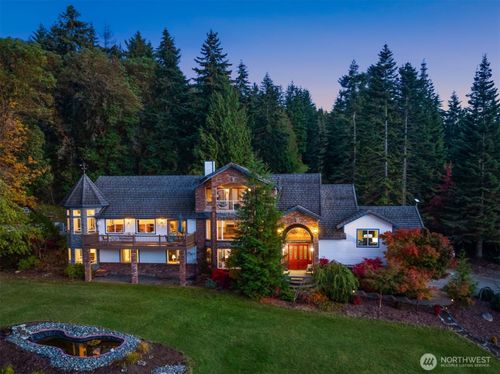 811 Fox Hollow Rd, Sequim, WA, 98382-3878 | Card Image
