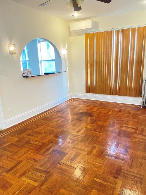 apt-6-4433 Carpenter Ave, Bronx, NY, 10470-1438 | Card Image