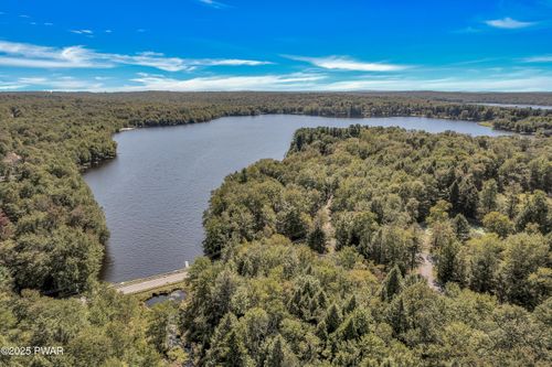 119 Hemlock Ln, Gouldsboro, PA, 18424 | Card Image