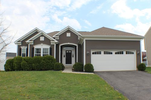 162 Edmonds Dr, Commercial Point, OH, 43116-9739 | Card Image