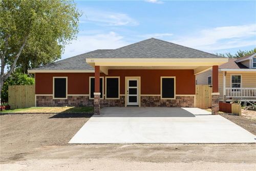 832 N Kika De La Garza Blvd, La Joya, TX, 78560-0199 | Card Image