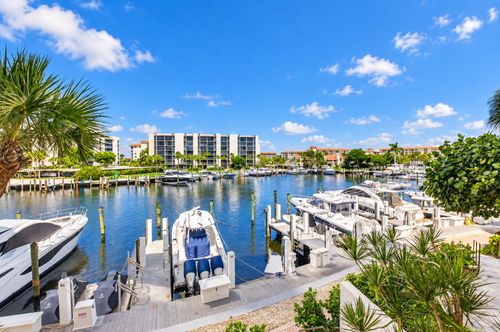 g206-2687 N Ocean Blvd, Boca Raton, FL, 33431-7102 | Card Image