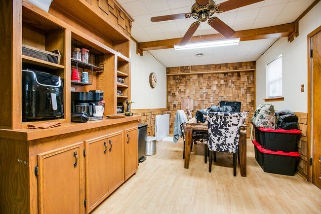 202 Sharp Ave, House other with 3 bedrooms, 2 bathrooms and 1 parking in Ballinger TX | Image 12