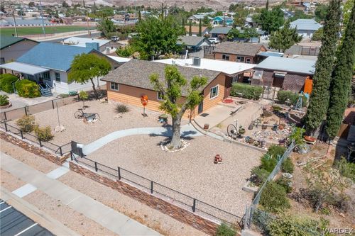 113 E Spring St, Kingman, AZ, 86401-5842 | Card Image