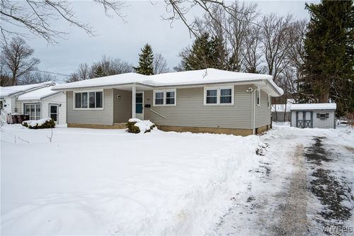 2852 Roswell Parkway, Eden, NY, 14057 | Card Image