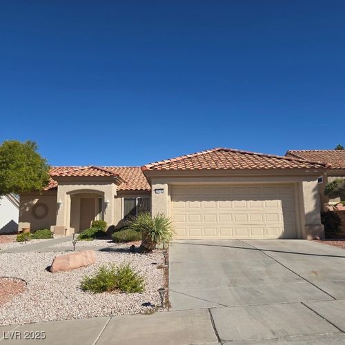 10713 Paradise Point Dr, Las Vegas, NV, 89134-7437 | Card Image