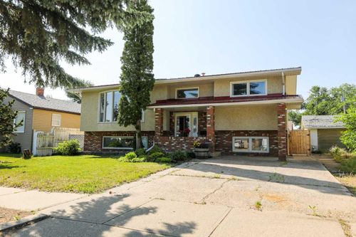5020 44 Ave, Taber, AB, T1G1A5 | Card Image