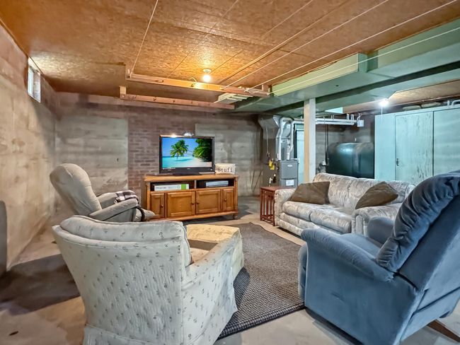 Basement | Image 29