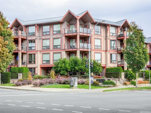 207-4529 W Saanich Rd, Victoria, BC, V8Z3G3 | Card Image