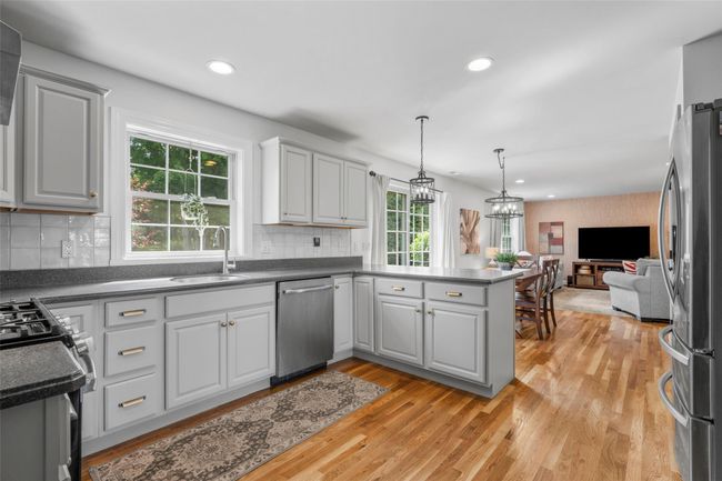 38 S View Ct, House other with 4 bedrooms, 3 bathrooms and null parking in Poughkeepsie NY | Image 8