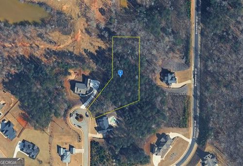 6012 Barefoot Dr, Gainesville, GA, 30506-2575 | Card Image