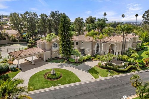 115 S Montgomery Way, Anaheim, CA, 92807-3528 | Card Image