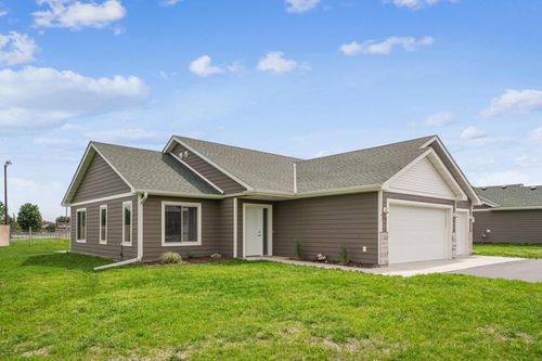 101 Spirit Path Nw, Arlington, MN, 55307 | Card Image