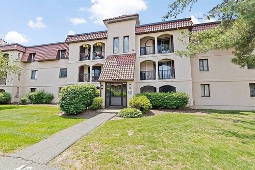 apt-12-26 Madrid Sq, Brockton, MA, 02301-1205 | Card Image