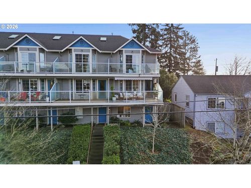 2760 E Mcloughlin Blvd, Vancouver, WA, 98661-4722 | Card Image