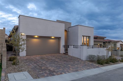 11730 Hatchling Ave, Las Vegas, NV, 89138-6450 | Card Image