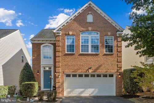 16044 Sheringham Way, Gainesville, VA, 20155-4498 | Card Image