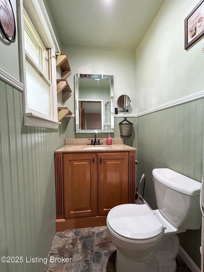181 Pendleton Ave, House other with 5 bedrooms, 2 bathrooms and null parking in Bedford KY | Image 18