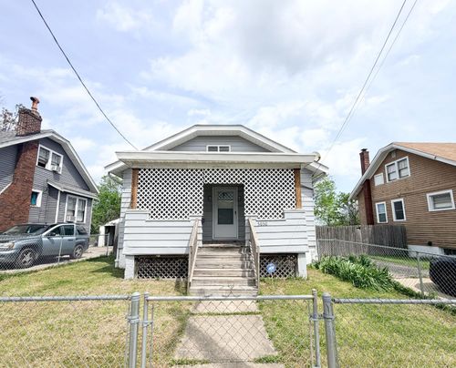 5030 Colerain Ave, Cincinnati, OH, 45223-1063 | Card Image
