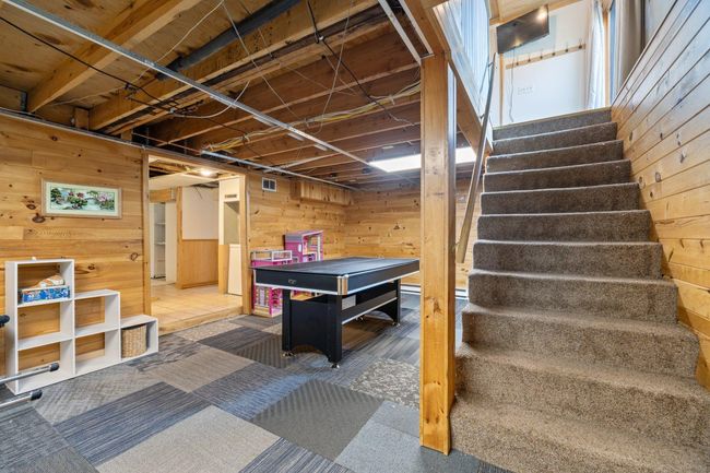 Family Room | Image 25