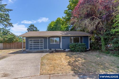 702 Rhododendron St, Lebanon, OR, 97355-1626 | Card Image