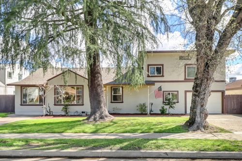 1043 Park Blvd, West Sacramento, CA, 95691-3740 | Card Image