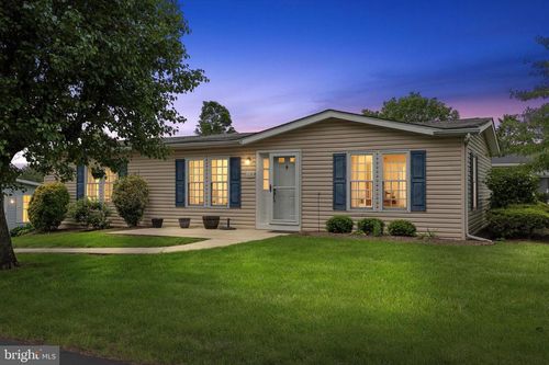 110 Deerfield Dr, SOUDERTON, PA, 18964-1918 | Card Image