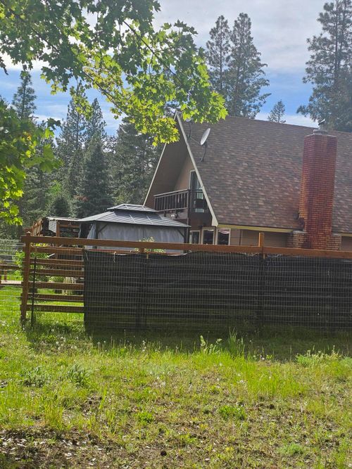 27233 Rocky Point Rd, Klamath Falls, OR, 97601-8534 | Card Image