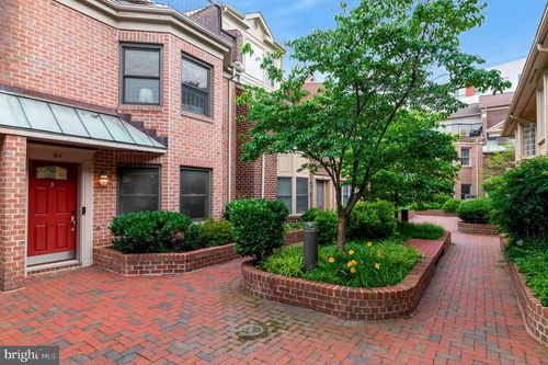 611 N Tazewell St, ARLINGTON, VA, 22203-2027 | Card Image